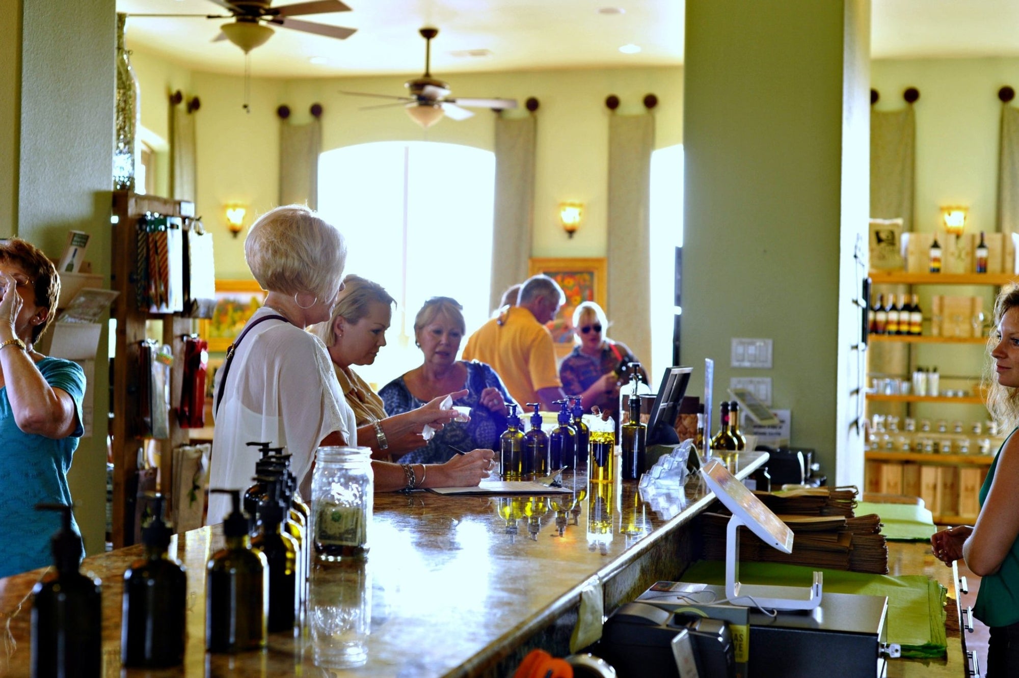How To Taste Olive Oil - Texas Hill Country Olive Co.