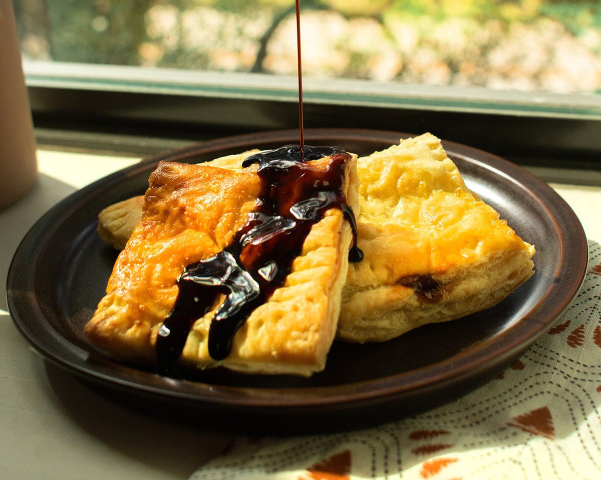 Fig Balsamic &amp; Cream Cheese Puff Pastry Tarts
