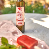 Strawberry Balsamic Vinegar Thumbnail 2